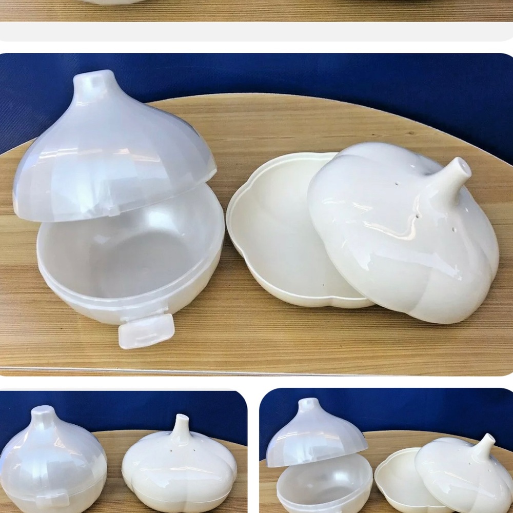 Tupperware brand onion and garlic keeper. EUC